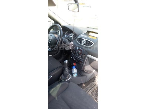 Sahibinden Renault Clio 1.5 dCi Extreme Edition 2012 Model  266.000 km Gri (Gümüş)