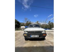 Sahibinden Çekme Belgeli Toyota Hilux 2.4 D 1994 Model 