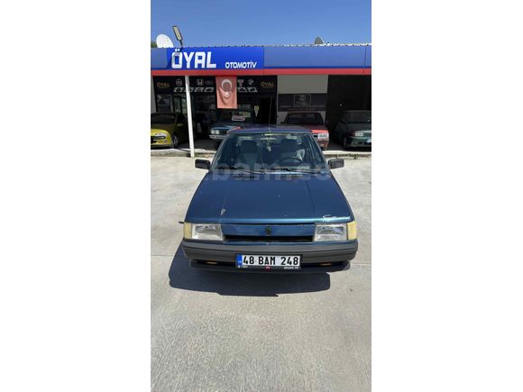 Galeriden Renault R 9 1.4 Broadway 1995 Model Aydın