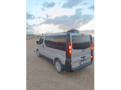 Sahibinden Renault Trafic Passenger 1.9 dCi Grand Confort 2009 Model  282.000 km Gri (Gümüş)motoru adan zeye sıfır yapıldı takas düşünür 