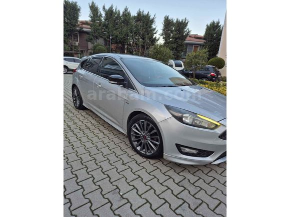 Sahibinden acil satılık hatasız Ford focus 2017 1.5 TDCİ ST LİNE