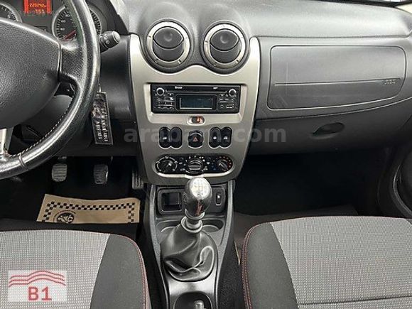 2013 DACIA DUSTER LAUREATE 1.5 DCİ MANUEL 220.000 KM