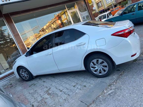 Sahibinden Toyota Corolla 1.4 D-4D Touch 2015 Model 