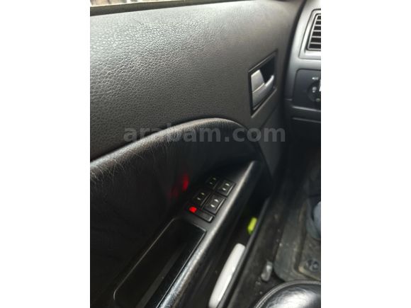 Sahibinden Ford Mondeo 2.0 Ghia 2004 Model