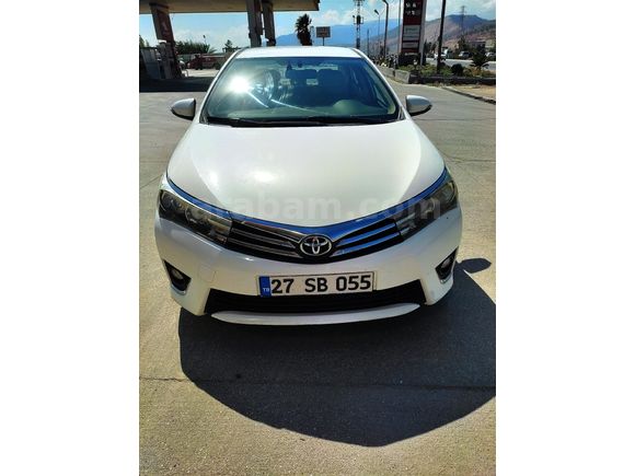 Sahibinden düşük km tek el kullanılmış temiz corolla