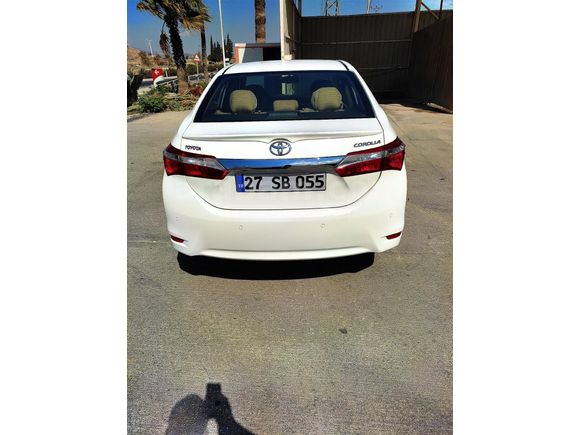 Sahibinden düşük km tek el kullanılmış temiz corolla