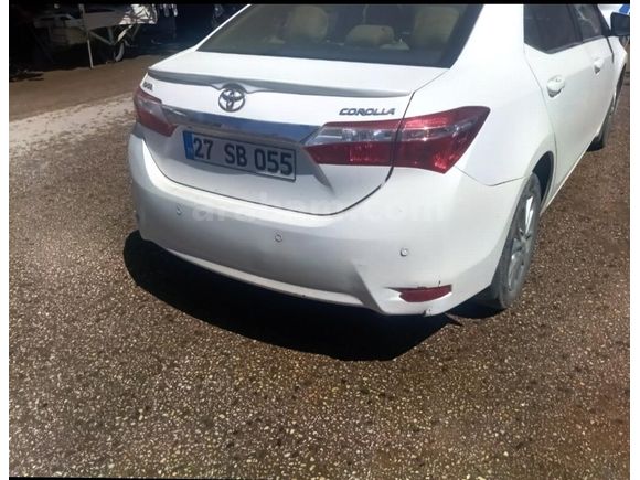 Sahibinden düşük km tek el kullanılmış temiz corolla