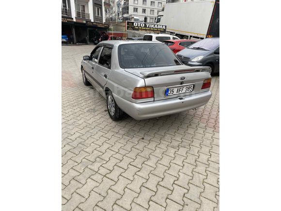 Sahibinden Ford Escort 1.6 Ghia 1999 Model 