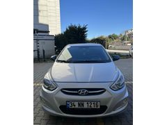 Sahibinden Hyundai Accent Blue 1.6 CRDI Mode Plus 2015 Model 