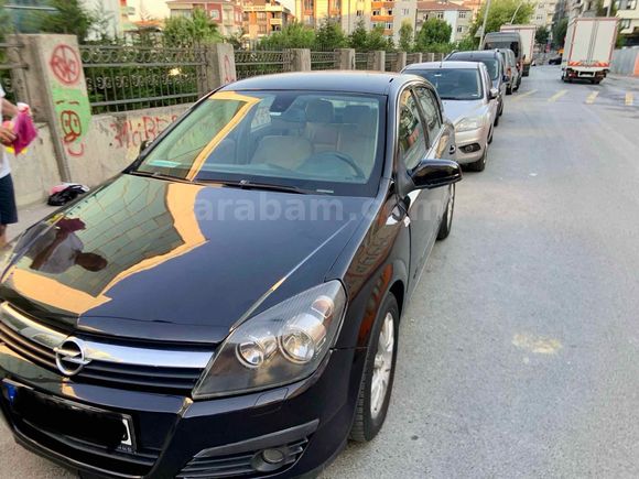 BAYANDAN OTOMATİK OPEL ASTRA H