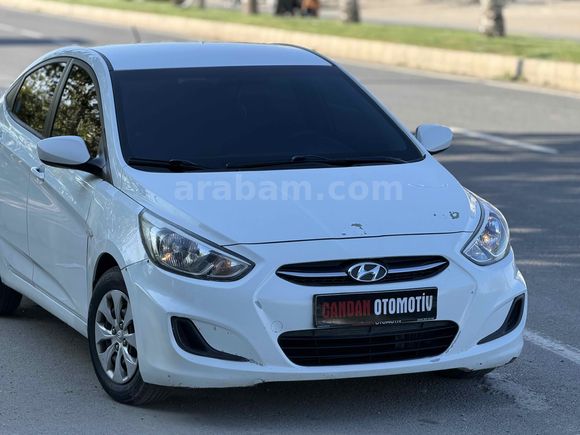 CANDAN OTOMOTİV DEN SATILIK HYUANDAİ ACCENT BLUE SINIFIN EN TEMİZİ