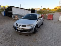 MEMURDAN BAKIMLI DİRİ AİLE ARACI MEGANE 2