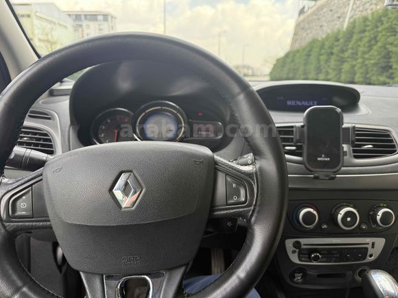 Sahibinden Renault Fluence 1.5 dCi Touch Plus 2013 Model  300.000 km Gri