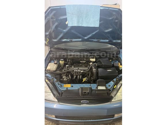Sahibinden Ford Focus 1.6 Ghia 2001 Model 