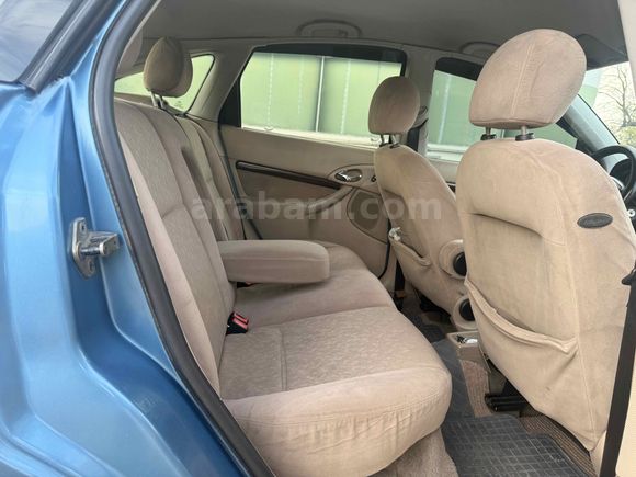 Sahibinden Ford Focus 1.6 Ghia 2001 Model 