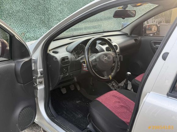 TEMİZ BAKIMLI CORSA 279.000 KM