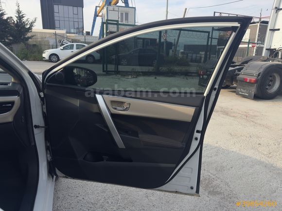 2016 MODEL/TOYOTA COROLLA/1.6 TOUCH/68.900KM/DEĞİŞENSİZ/OTOMATİK