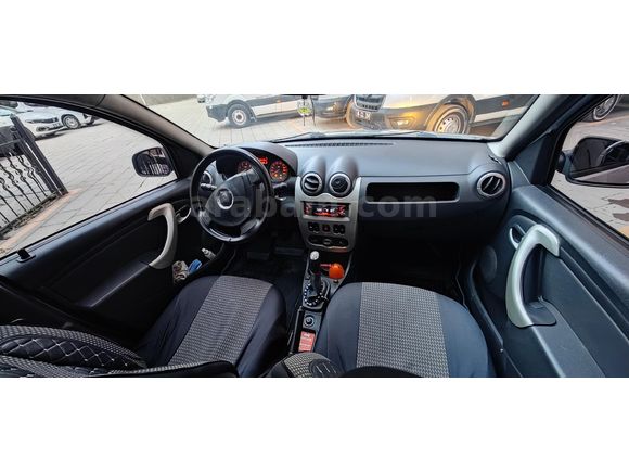 Sahibinden Dacia Sandero 1.4 Black Line 2011 Model