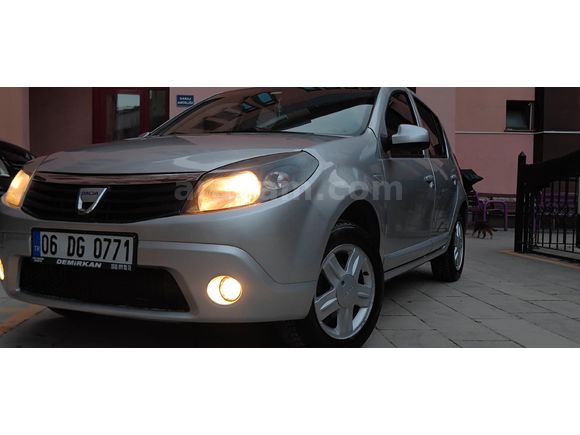 Sahibinden Dacia Sandero 1.4 Black Line 2011 Model