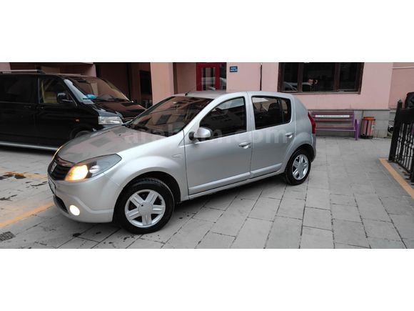 Sahibinden Dacia Sandero 1.4 Black Line 2011 Model