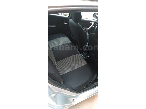 Sahibinden Dacia Sandero 1.4 Black Line 2011 Model