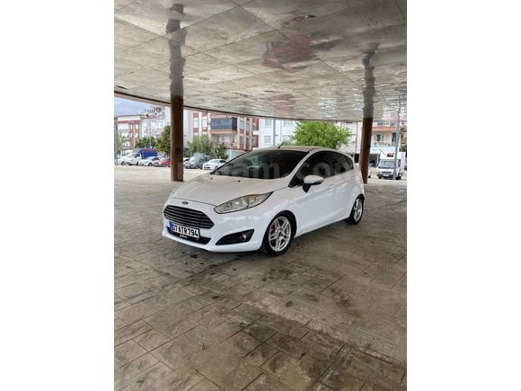 Sahibinden Ford Fiesta 1.5 TDCi Titanium 2013 Model 