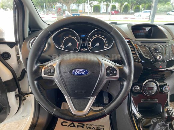 Sahibinden Ford Fiesta 1.5 TDCi Titanium 2013 Model 