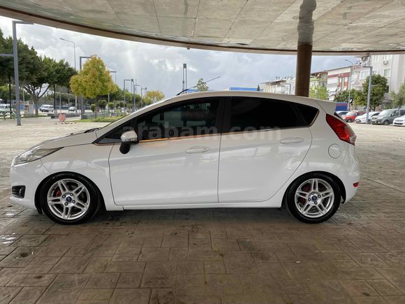 Sahibinden Ford Fiesta 1.5 TDCi Titanium 2013 Model 