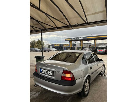 Sahibinden Opel Vectra 2.0 GLS 1999 Model 