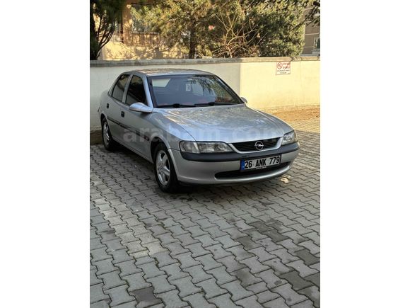 Sahibinden Opel Vectra 2.0 GLS 1999 Model 