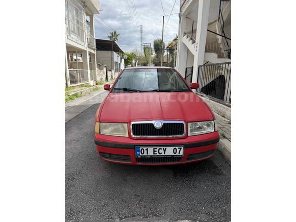 Sahibinden Skoda Octavia 1.6 Elegance 2001 Model  207.000 km Kırmızı