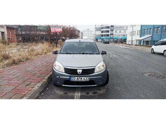 Sahibinden Dacia Sandero 1.4 Ambiance 2009 Model  222.000 km Mavi