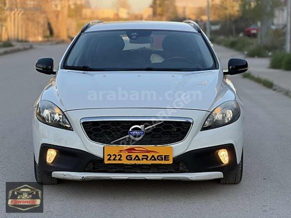 222 GARAGE'DAN VOLVO V40 CROSS COUNTRY HATASIZ DEĞİŞENSİZ