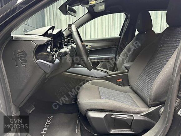 CVN'DEN 2025 MODEL 13.000 KM ALFA JUNİOR İBRİDA 1.2 HYBRİD