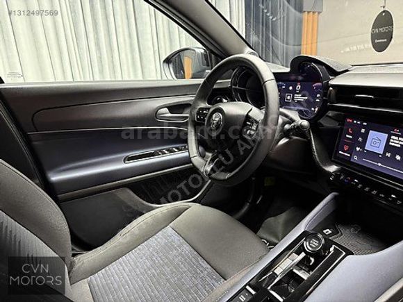 CVN'DEN 2025 MODEL 13.000 KM ALFA JUNİOR İBRİDA 1.2 HYBRİD
