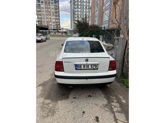 Sahibinden Volkswagen Passat 1.8 Basic 1998 Model 