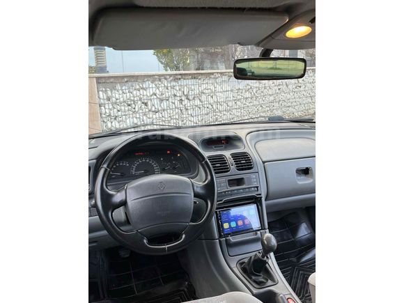 Sahibinden Renault Laguna 1.9 DTi RXE 2001 Model 