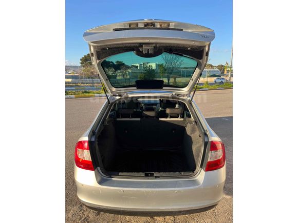 Sahibinden Skoda Rapid 1.6 TDI Elegance 2012 Model 