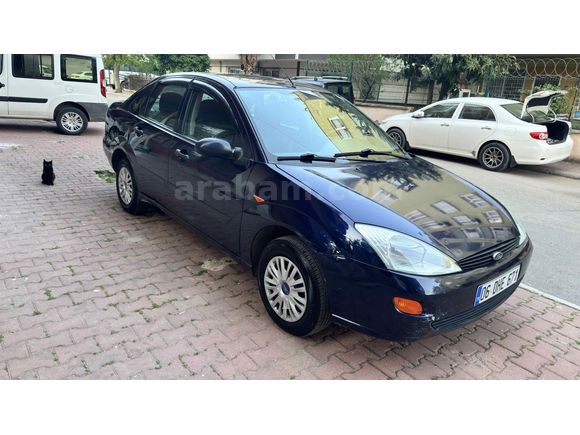 Sahibinden Boyasız Ford Focus 1.6 Ambiente 2001 Model 