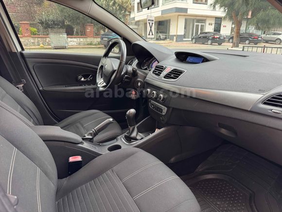 Sahibinden Renault Fluence 1.5 dCi Touch 2015 Model 