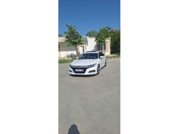 Sahibinden Honda Accord 1.5 VTEC Executive Plus 2022 Model 