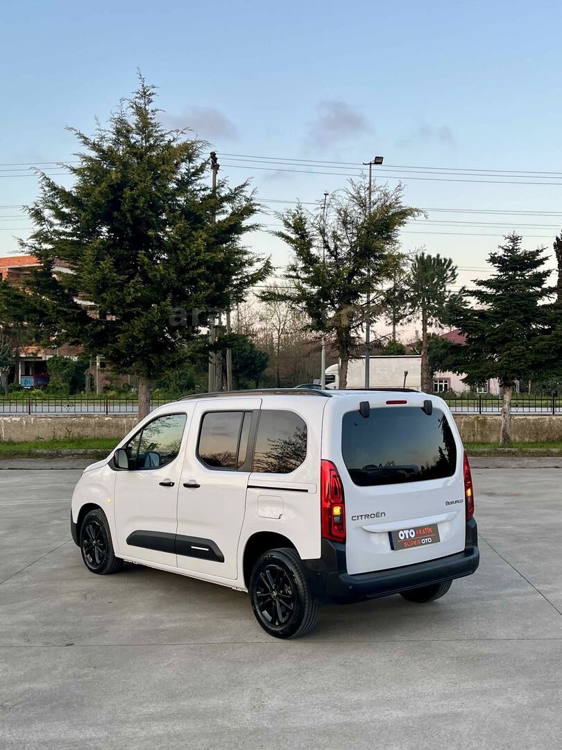 Galeriden Citroen Berlingo 1.5 BlueHDI Plus 2025 Model Samsun 18.000 km Beyaz 4
