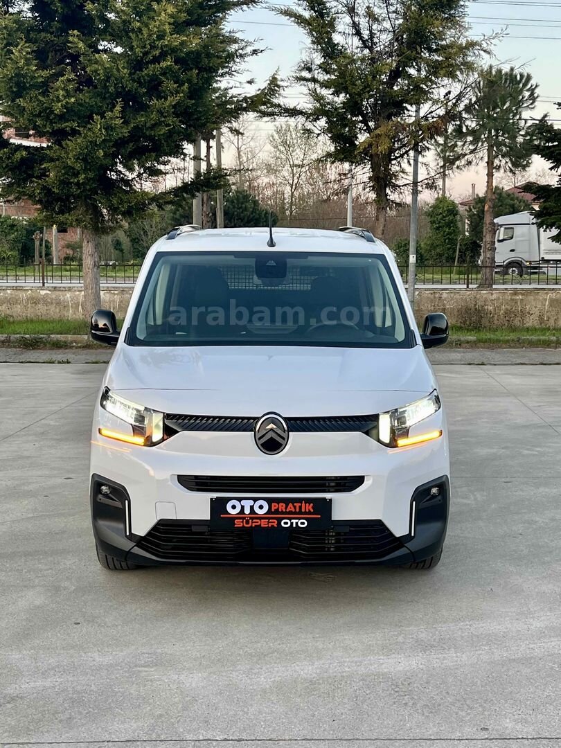 Galeriden Citroen Berlingo 1.5 BlueHDI Plus 2025 Model Samsun 18.000 km Beyaz 1