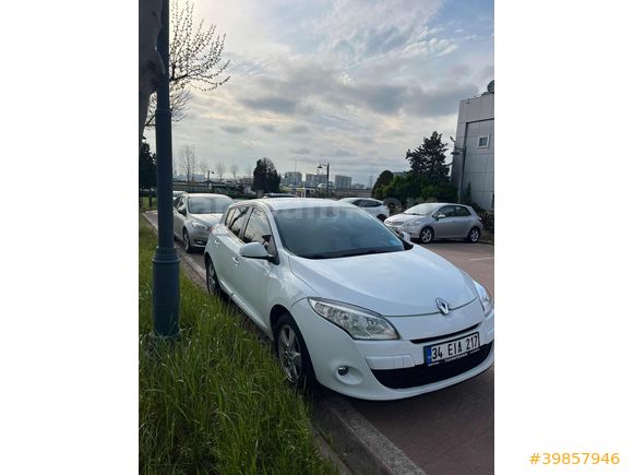 OTOMATİK MEGANE MÜŞTERİ ARACI