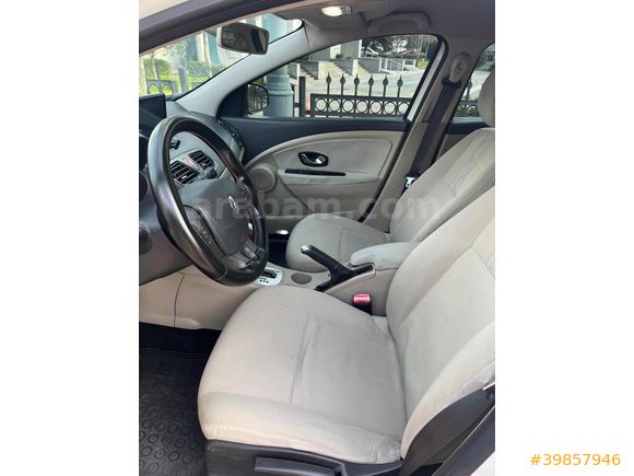 OTOMATİK MEGANE MÜŞTERİ ARACI