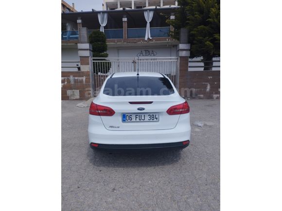 TEMİZ FORD FOCUS 3.5 DEĞİŞENSİZ