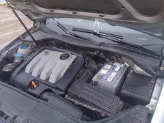 Sahibinden Volkswagen Jetta 1.9 TDi Tour 2008 Model  307.000 km Gri