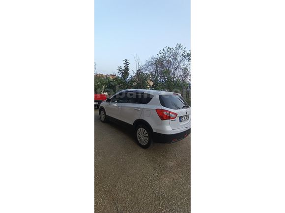 Sahibinden Suzuki SX4 S-Cross 1.6 DDiS GL+ 2013 Model