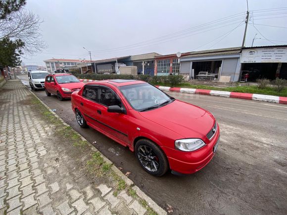 Sahibinden Opel Astra 1.4 Classic 2000 Model  385.000 km Kırmızı