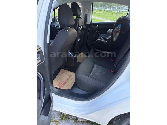 Sahibinden Peugeot 208 1.0 VTi Access 2013 Model 